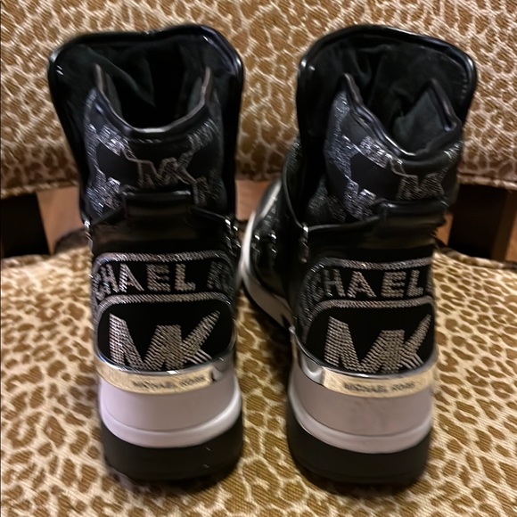 Michael Kors Black and White Winter Rain Boots - Picture 2 of 7
